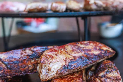 Bigger view of BBQ met bakservice foto's